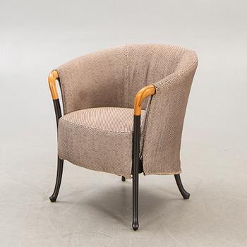 An Umberto Asagno Porgetti easy chair for Giorgetti Italy 1980s.