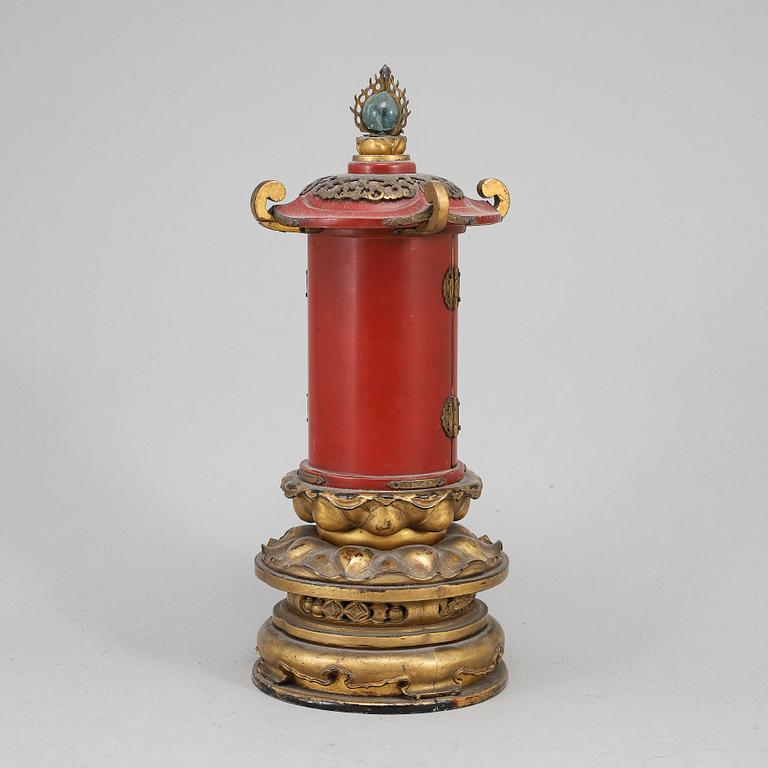 ALTARSKÅP, lack. Japan, 1800-tal.