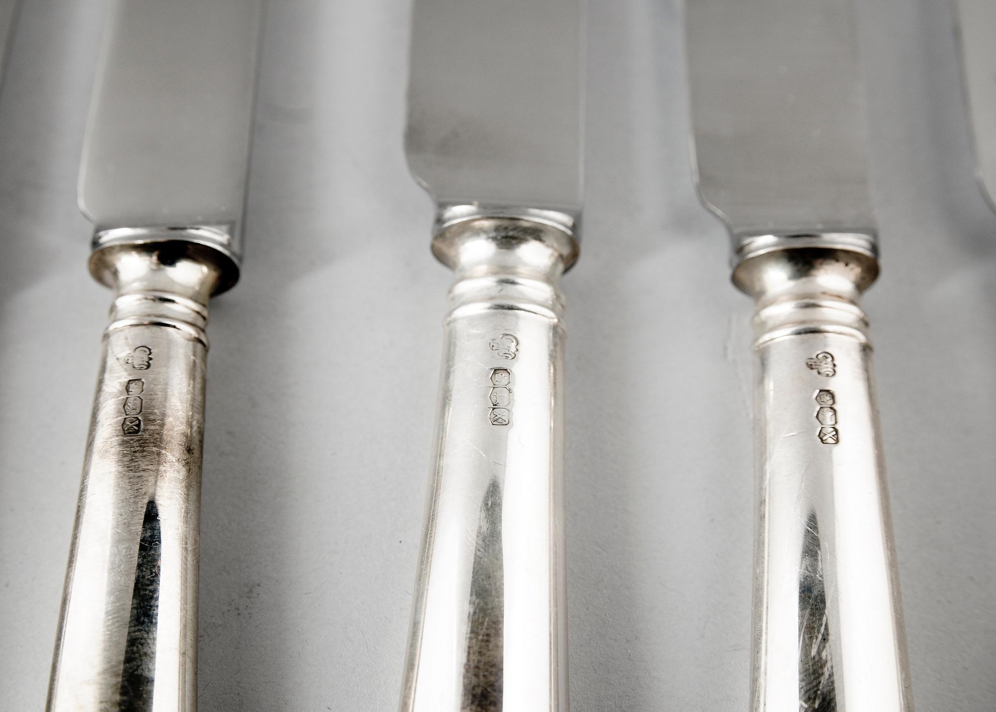 BESTICK, 12 st, silver, Sheffield 1940. Tot vikt m knivblad ca 786 g.