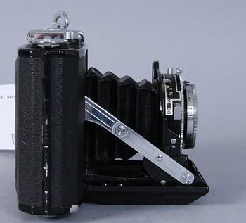 KAMERA, Leica. Nettar 515/16.