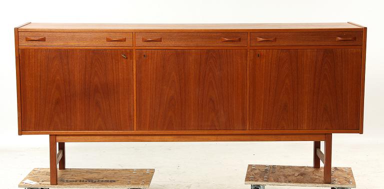 SIDEBOARD, 1950-tal.