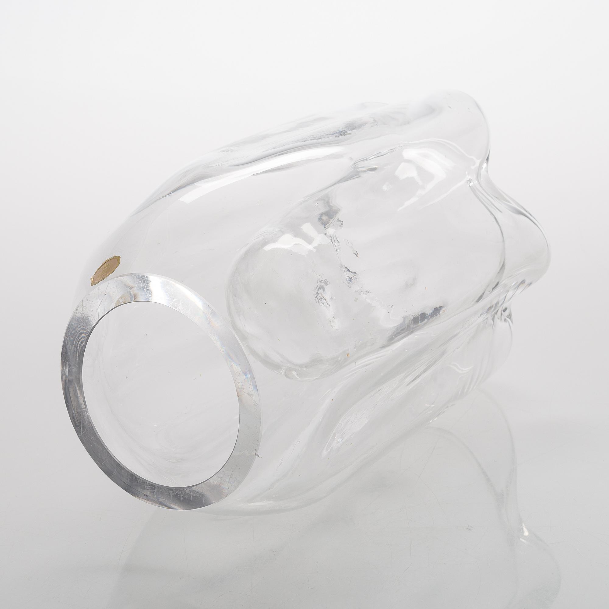 Erkkitapio Siiroinen, vas, "Pilvilinna" (Molnslott), signerad Erkki Siiroinen Riihimäen Lasi Oy.