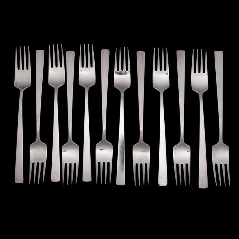 BERTEL GARDBERG, CUTLERY SET, 36 PARTS. Birgitta. Signed BG, silver 916, Suomen kultaseppä Oy, Turku. Late 1960s.