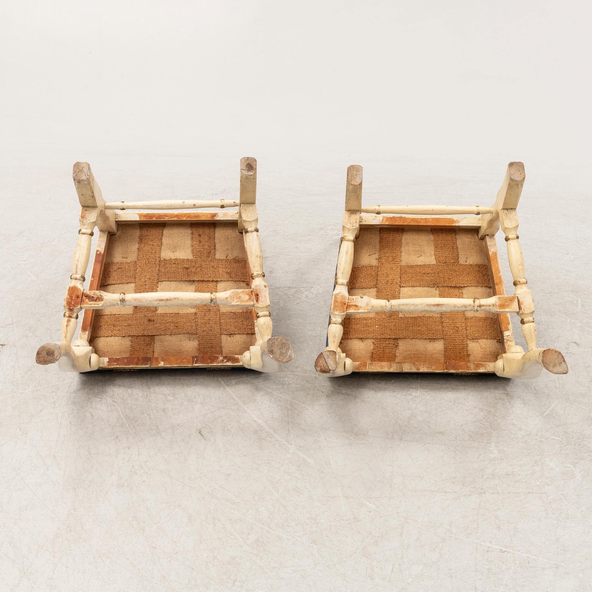 Stolar, ett par, senbarock, 1700-tal.