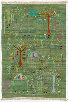 A hand-embroidered Kelim rug, c. 180 x 123 cm.