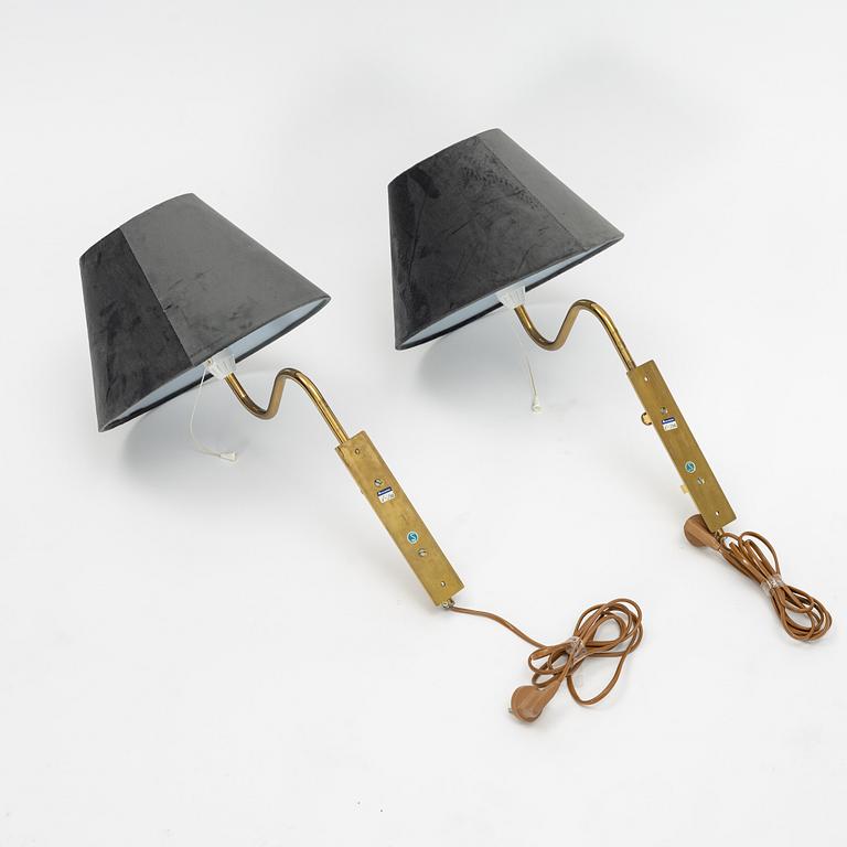 A pair of wall lamps, Bergboms, second half of the 20th Century.