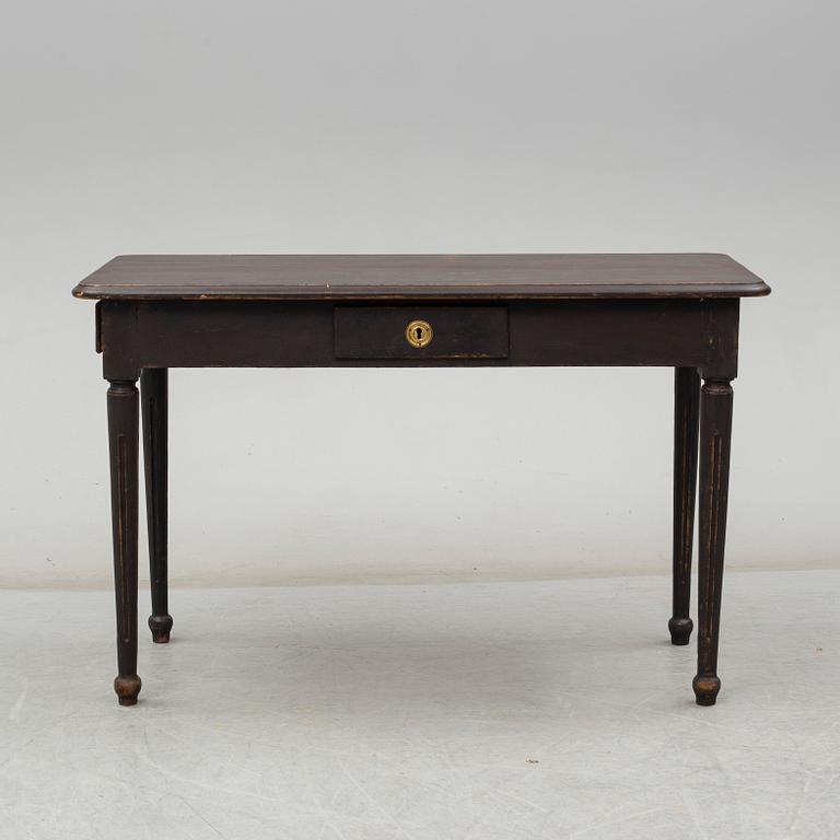 A Swedish table, first half of the 19th century.