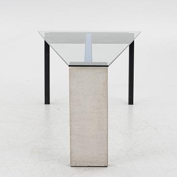 Jonas Bohlin, Coffee table, "Concrete", Källemo, Värnamo.