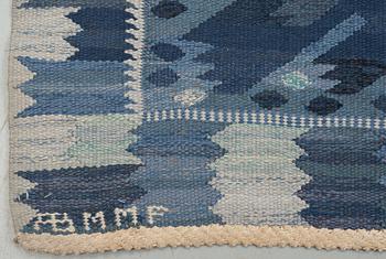 CARPET. "Nejlikan blå". Tapestry weave. 310,5 x 214,5 cm. Signed AB MMF BN.