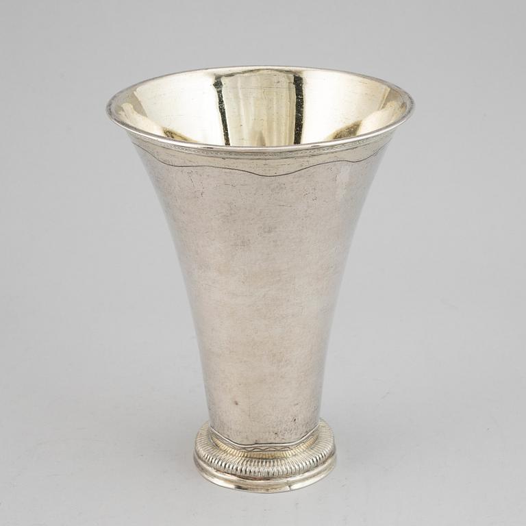 BÄGARE, silver, Petter Gillberg, Varberg 1787.