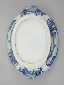 TERRIN, porslin, Kina, 1700-tal.