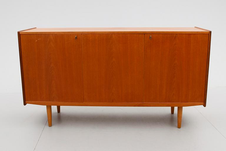 SIDEBOARD, 1900-talets andra hälft.