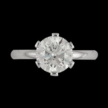 1055. A brilliant cut diamond ring, 3.01 cts.