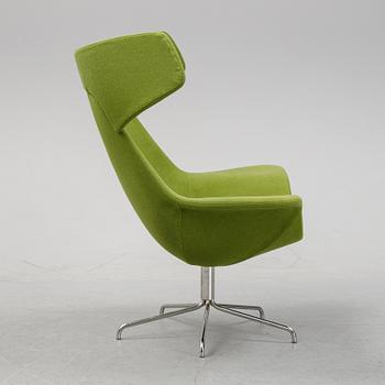 Fåtölj, "Oyster High", design Michael Sodeau, Offecct, omkring 2000.