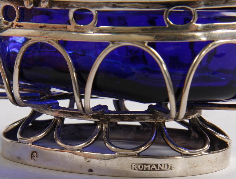 SALTKAR, ett par, silver. Berlin, Christian Romanus (1788-1802).