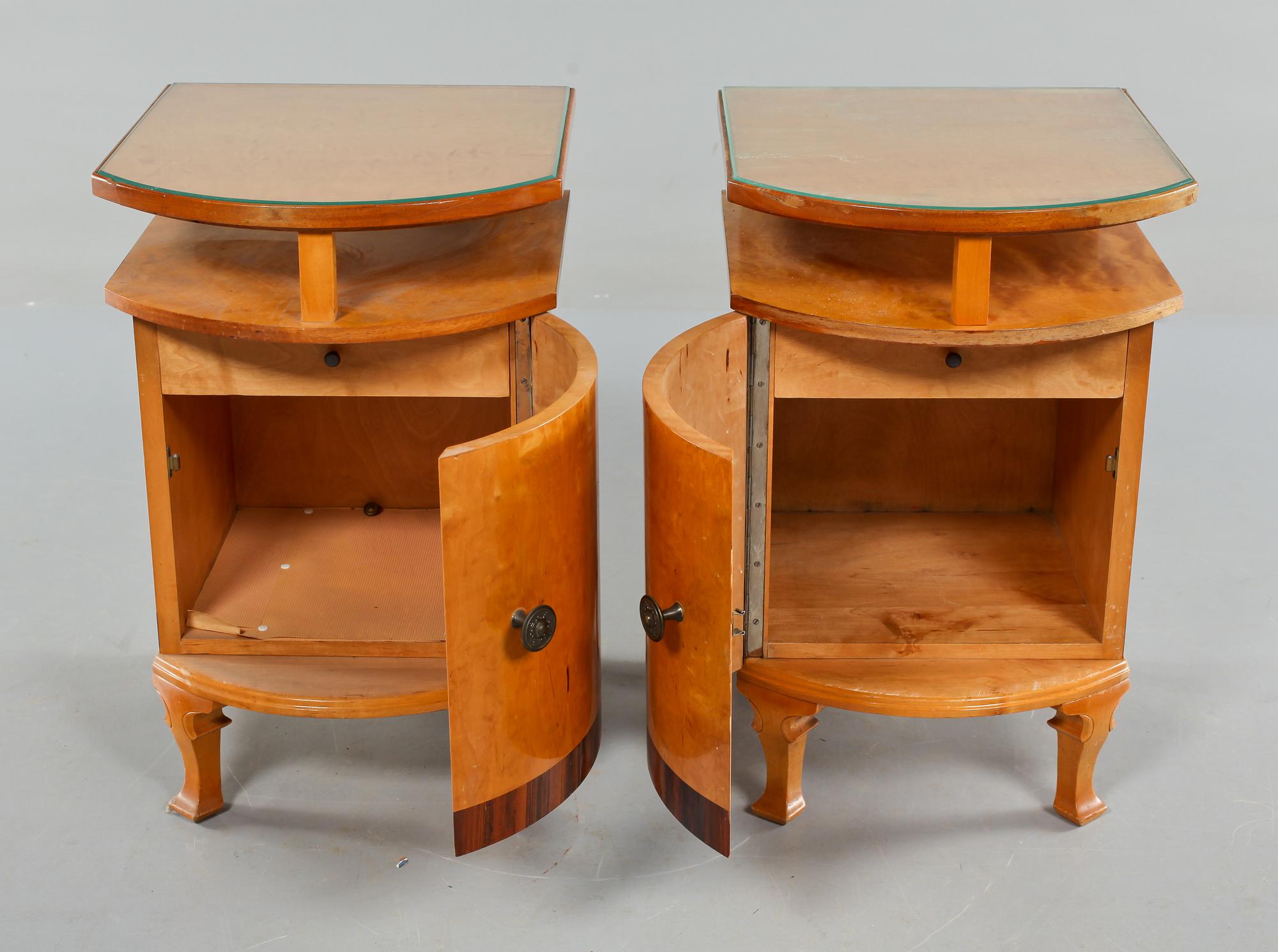 SÄNGBORD, ett par, art deco, 1900-talets andra kvartal.