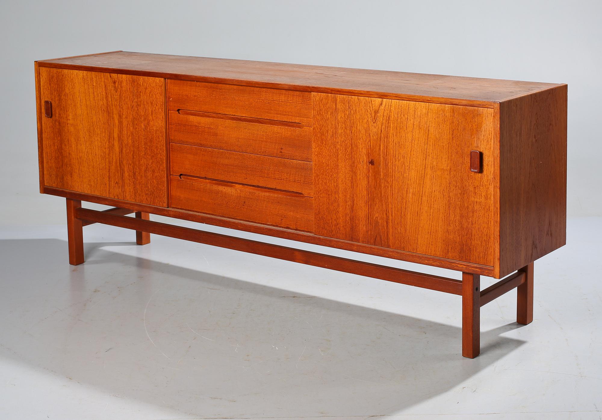 SIDEBOARD, Nils Jonsson, Troeds, 1950/60-tal.