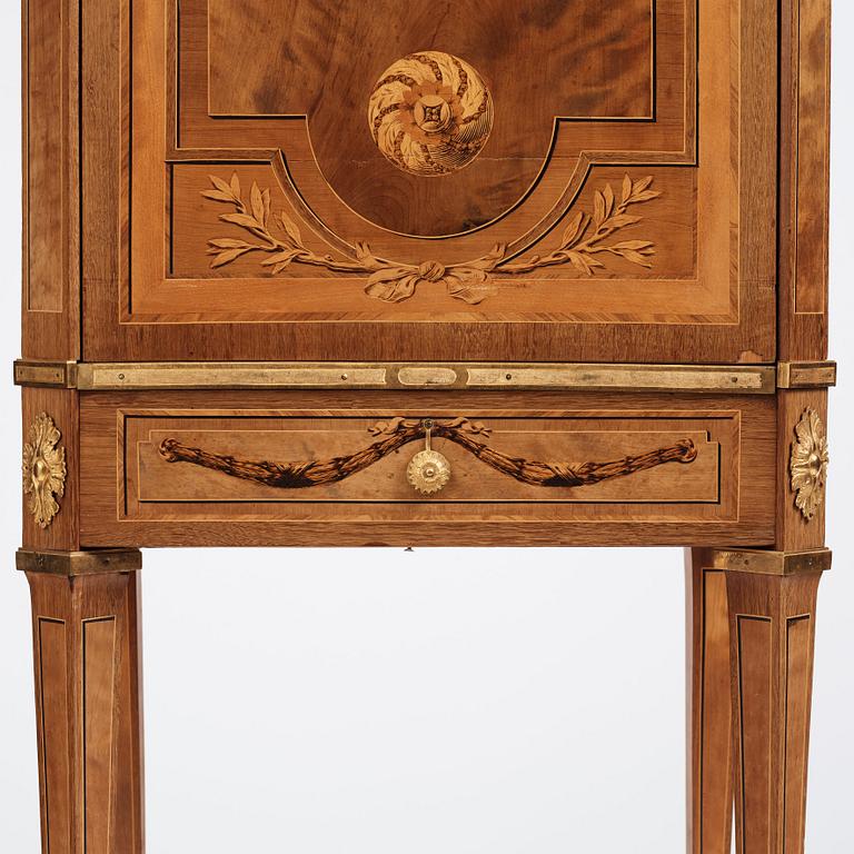 A Gustavian secretaire by George Haupt.