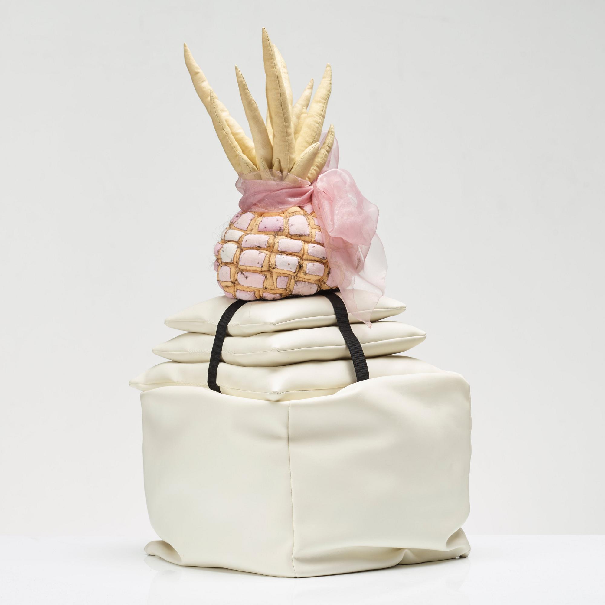 Märit Runsten, "Power meat united".