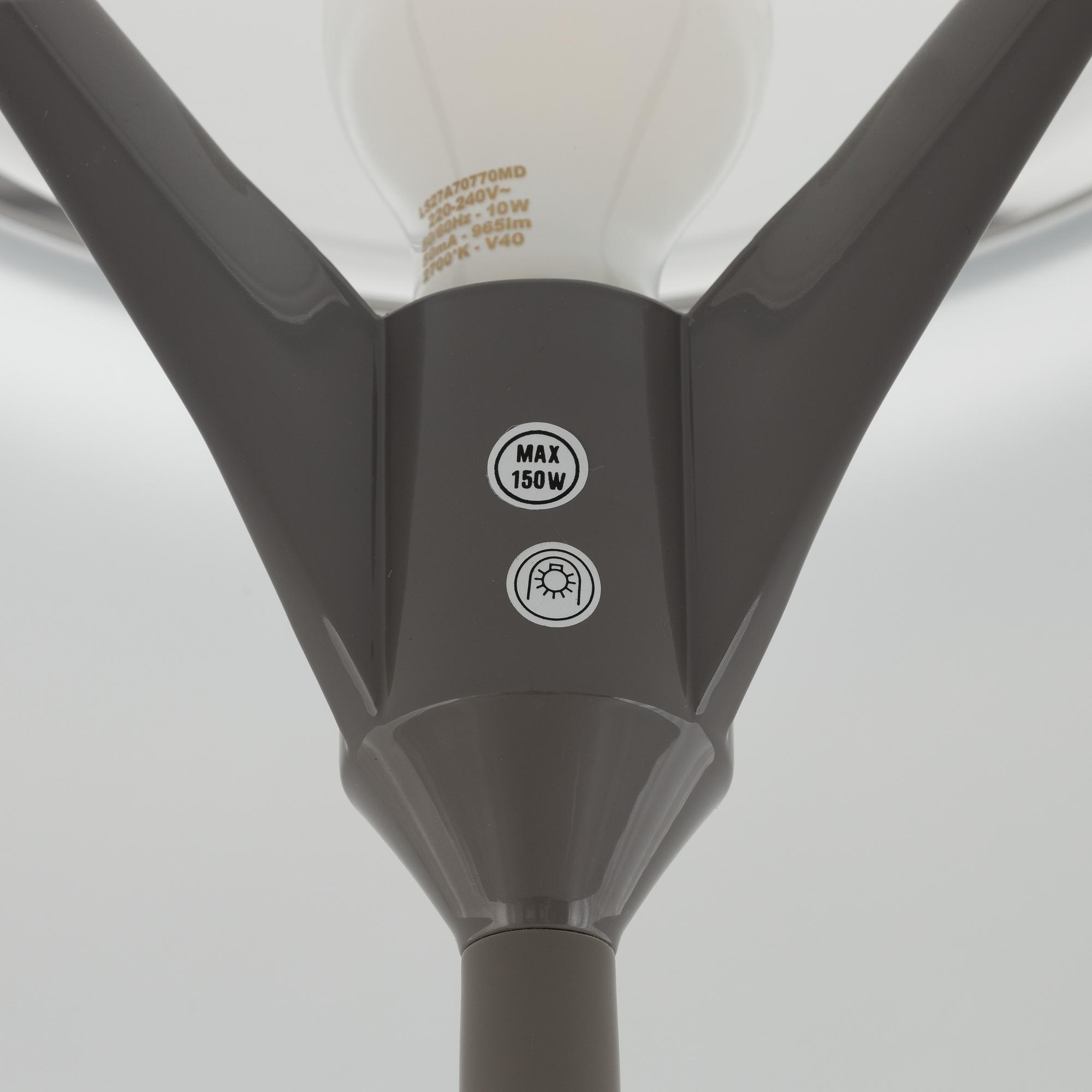 Sebastian Wrong, bordslampa, "Spun Light T1", Flos, Italien, 2000-tal.