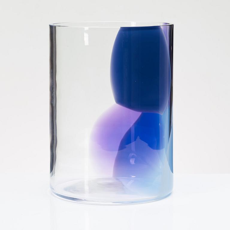 Gunnel Sahlin, a unique glass vase, Kosta Boda, Sweden.