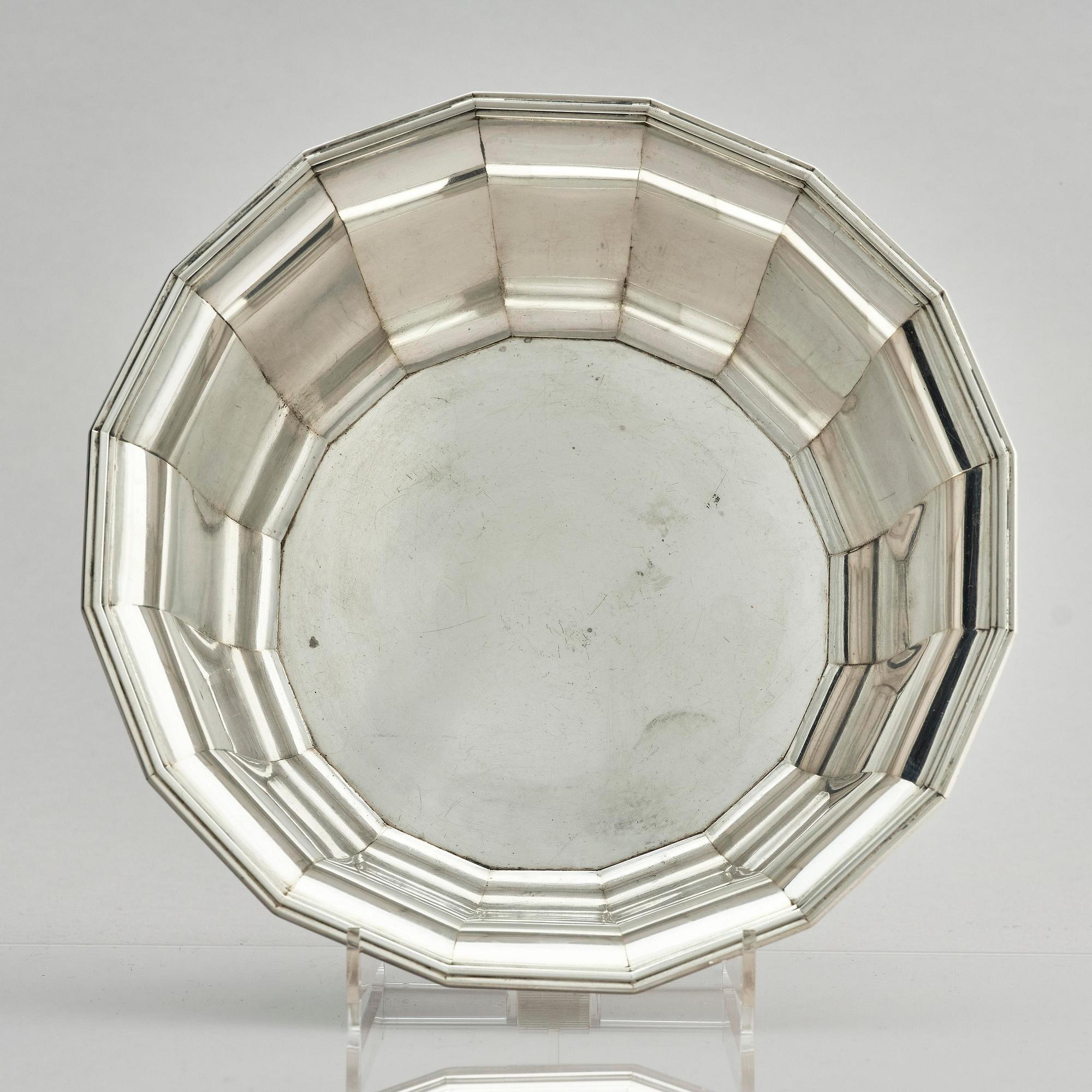 Wiwen Nilsson, a sterling silver bowl, Lund, Sweden 1966.