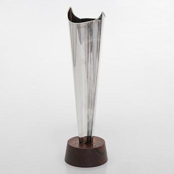 Tapio Wirkkala, a silver TW 228 'Flame' vase on a rosewood base, Kultakeskus, Hämeenlinna 1965.