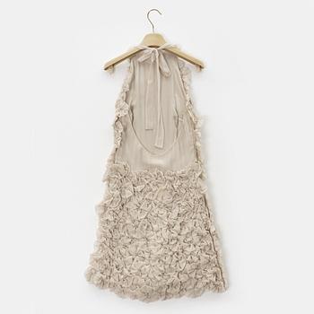 Chloé, a 'Chalk' silk dress, size 34.