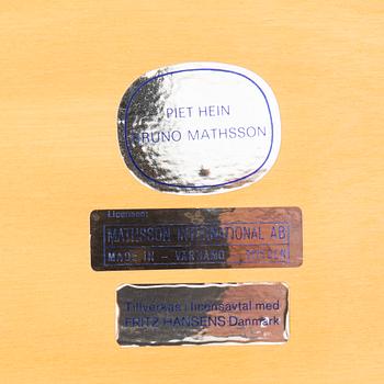 Bruno Mathsson & Piet Hein, bord, "Superelips", Mathsson International AB, Värnamo.