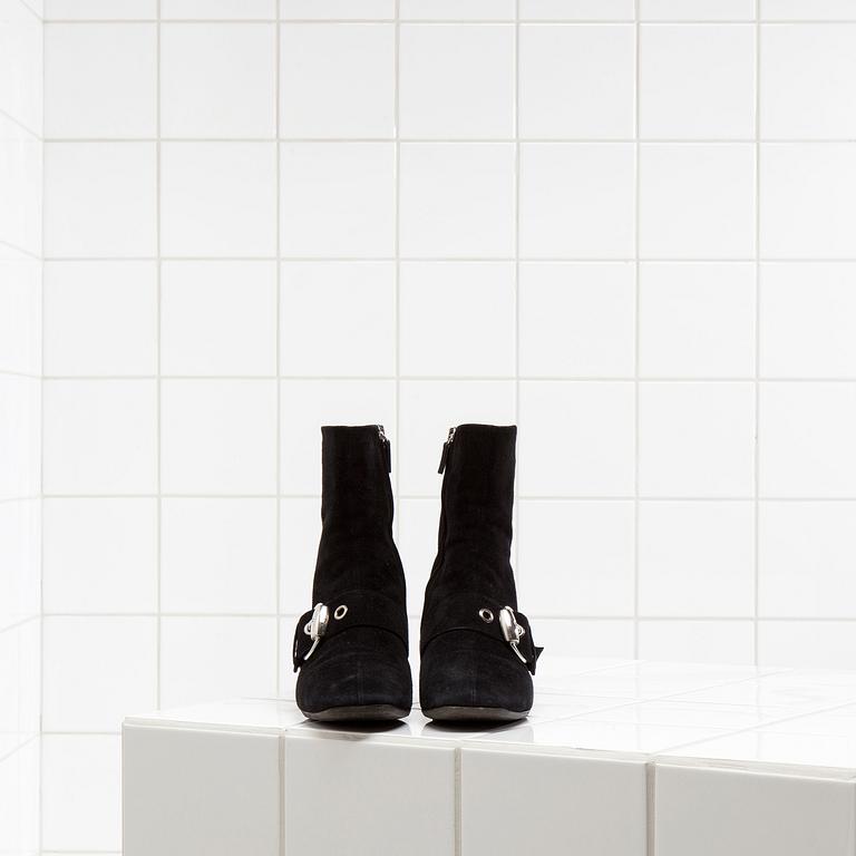 BOOTS, Gucci, size 39.
