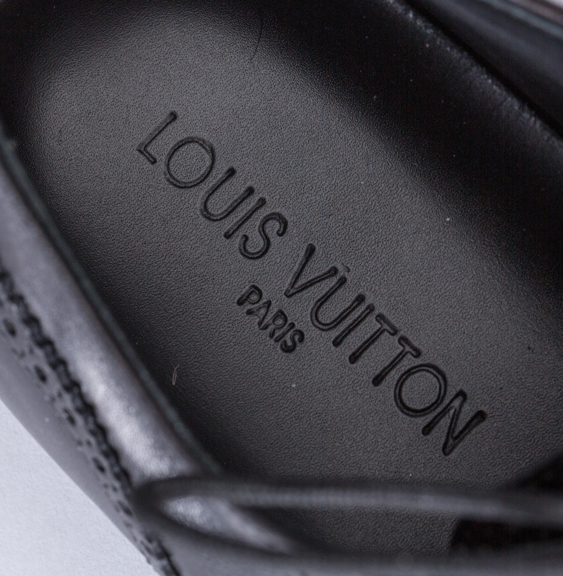 SKOR, Louis Vuitton.