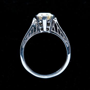 A RING, brilliant cut diamond c. 1.5 ct, J-K/vs.
