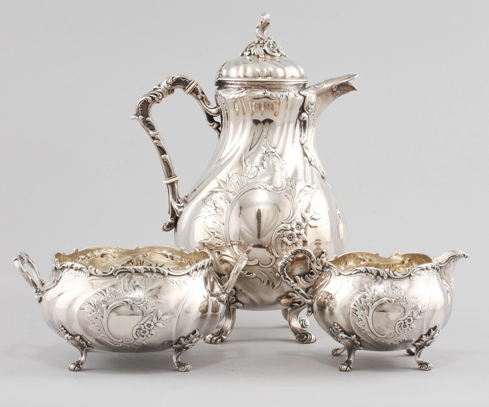 KAFFESERVIS, 3 delar, silver, Michelsen, Köpenhamn, rokokostil,  1921. Vikt 1755 g.