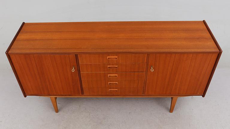 SIDEBOARD, 1900-talets andra hälft.