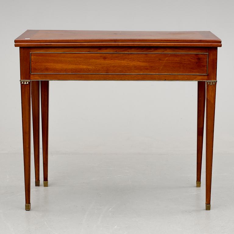 SPELBORD, sengustavianskt, omkring år 1800.