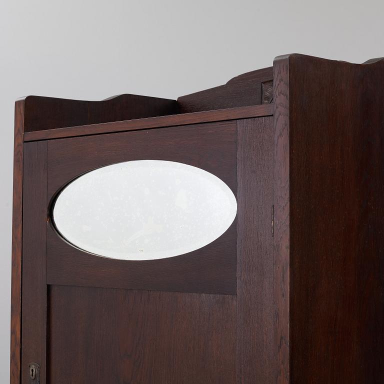 A wardrobe, first half of the 20th Century.