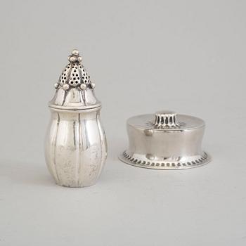 A Swedish Art Nouveau parcel-gilt lidded box and silver pepper shaker, mark's Anders Nilsson, Lund 1913 and 1922.