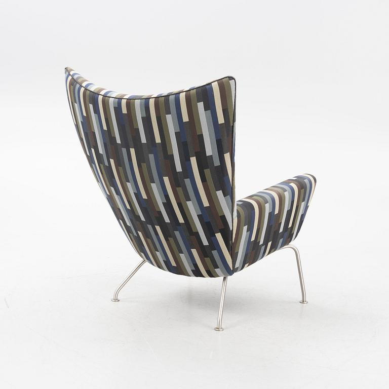 Hans J. Wegner, fåtölj, modell "CH445 Wing Chair", Carl Hansen & Søn. Danmark.