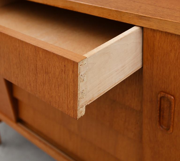SIDEBOARD, 1900-talets andra hälft.