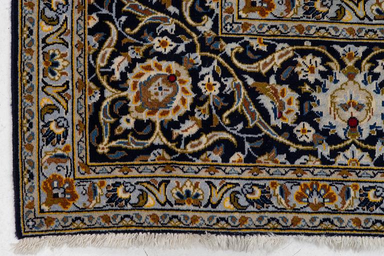 Carpet, Keshan, 375 x 265 cm.