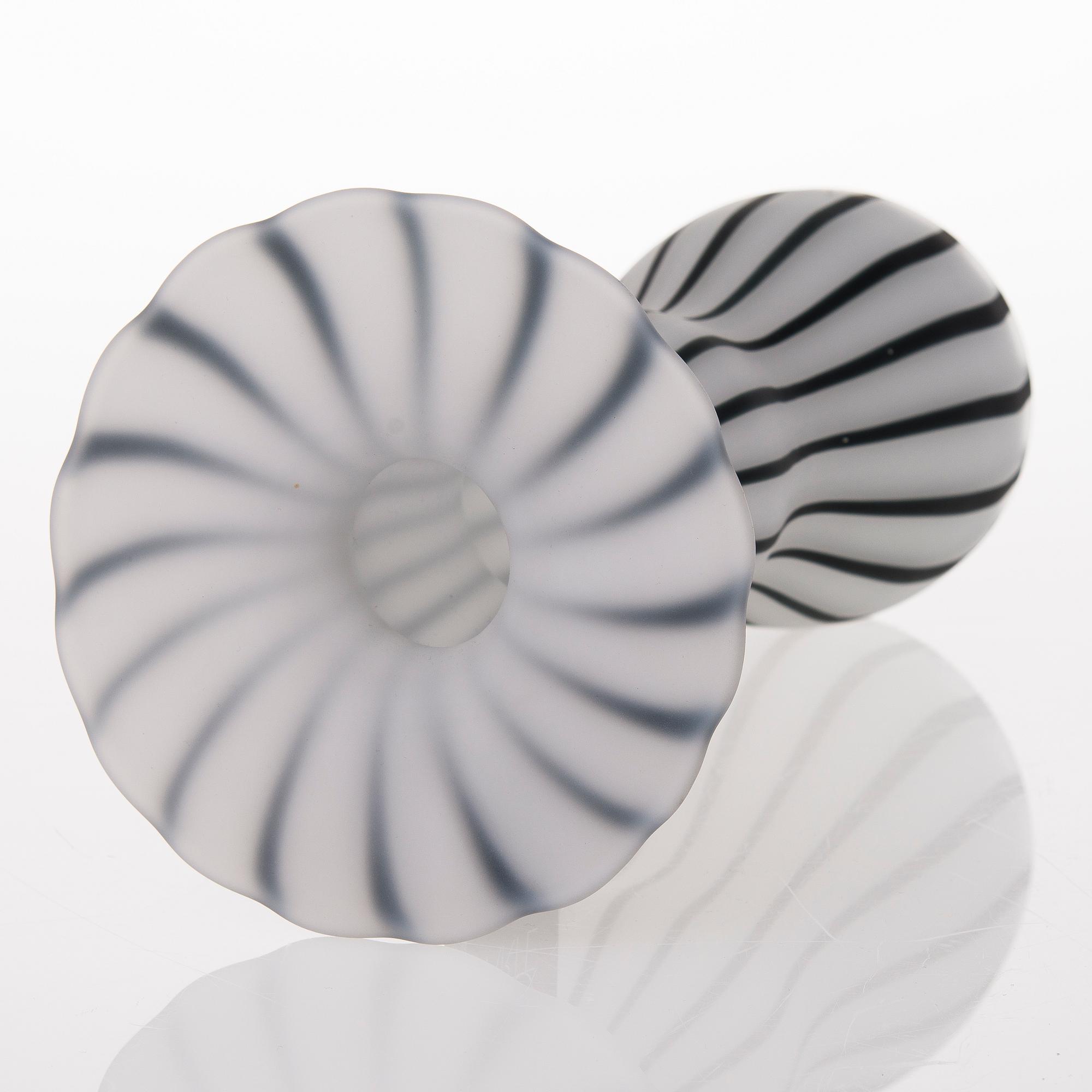 MARKKU SALO, maljakko, "Donna", signeerattu Markku Salo, Nuutajärvi.