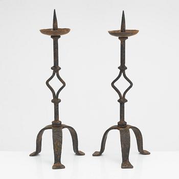 Ljusstakar, ett par, smidesjärn, 1700-1800-tal.