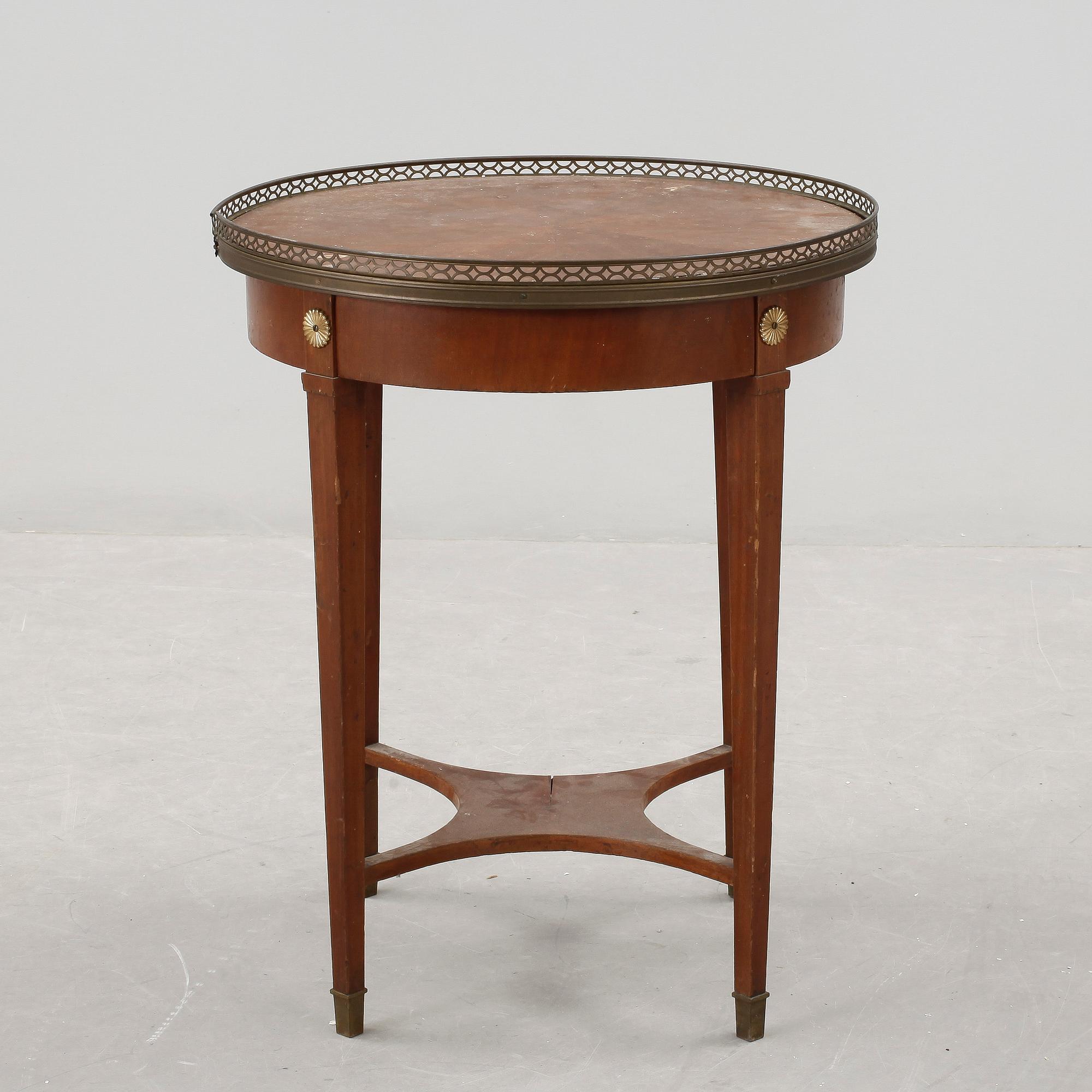 BORD, Louis XVI stil, sent 1800-tal.