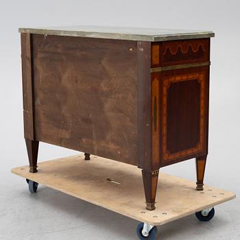 A Gustavian style chest of drawers, 20th century.