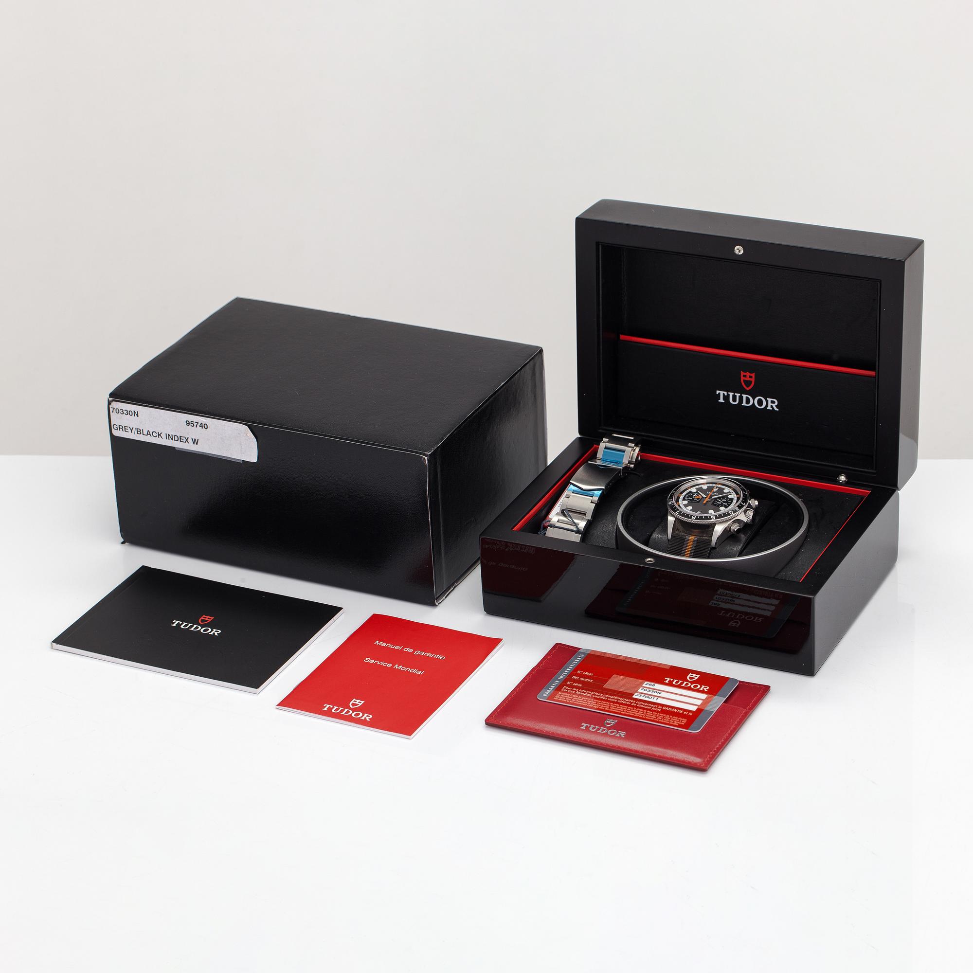 Tudor, Geneve, Heritage Chrono, Chronograph, wristwatch, 42 mm.