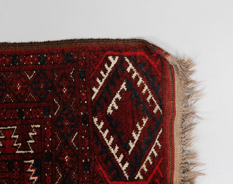 MATTA, Turkmen, old, 189 x 137 cm.