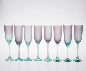 OIVA TOIKKA, CHAMPAGNE AND COCKTAIL GLASSES, 8 + 3 PCS. Paletti 800. Sign. O. Toikka, Nuutajärvi.