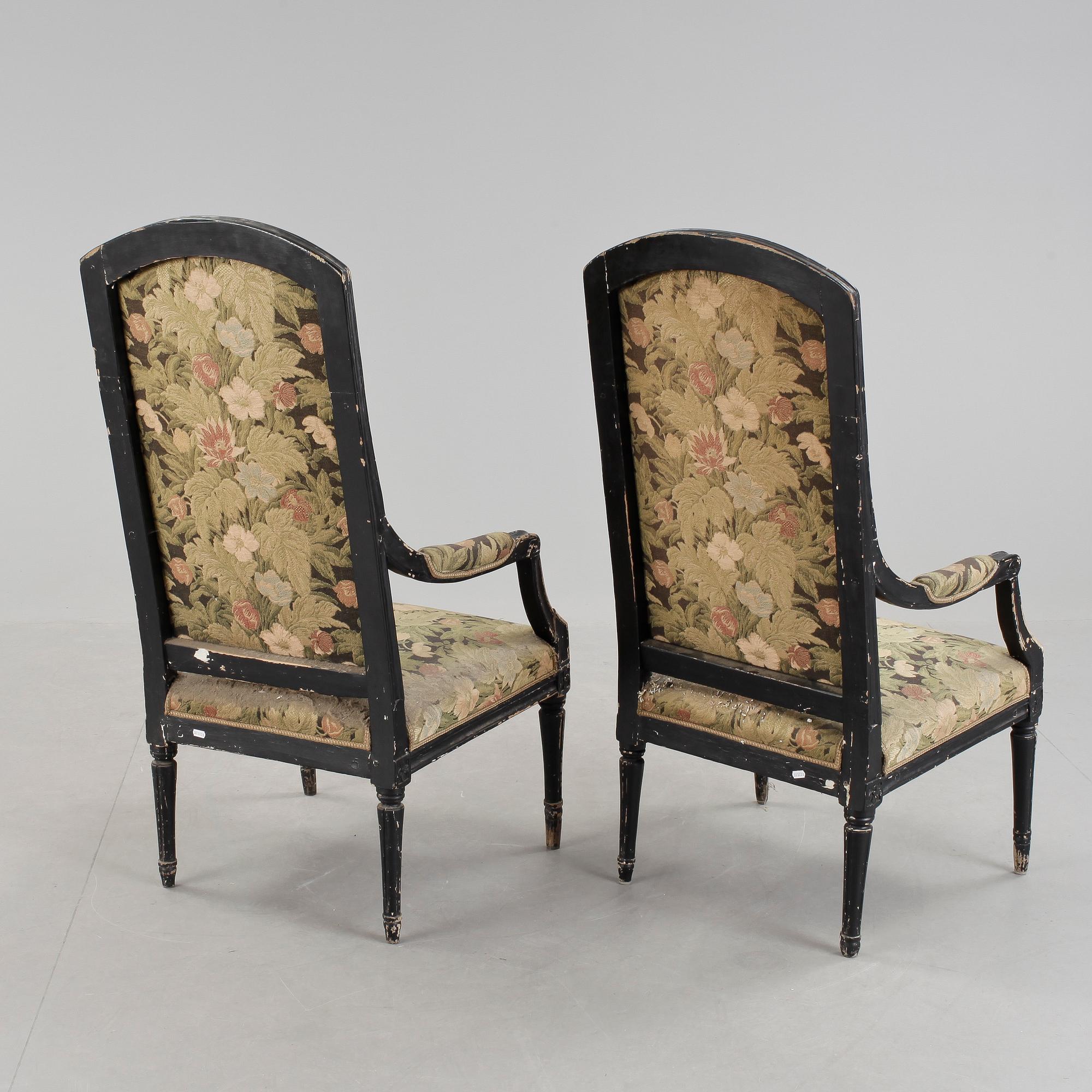 KARMSTOLAR, ett par, gustavianska, 1700/1800-tal.