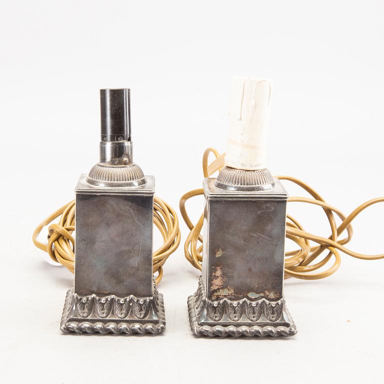 A pair of table lamps, England, mid 20th century.