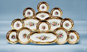 A Russian part dinner service, Imperial porcelain manufactory, St Petersburg, period of Emperor Nicholas I and Alexander II. (14 pieces).